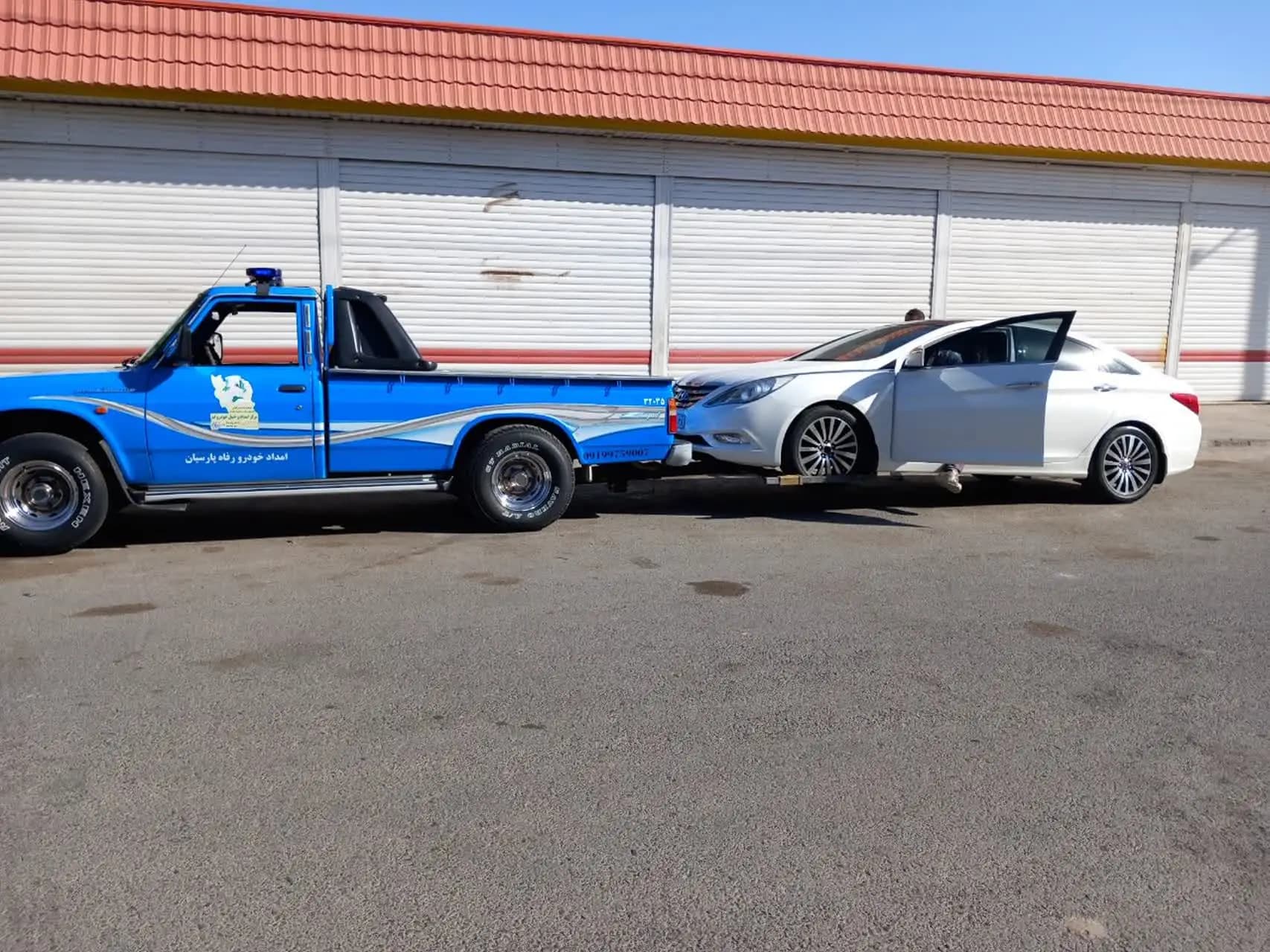 امداد رسانی برای تمامی ماشین های سلفچگان